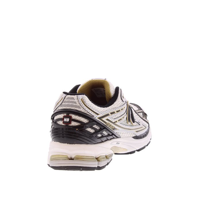 New Balance sneakers silver 4