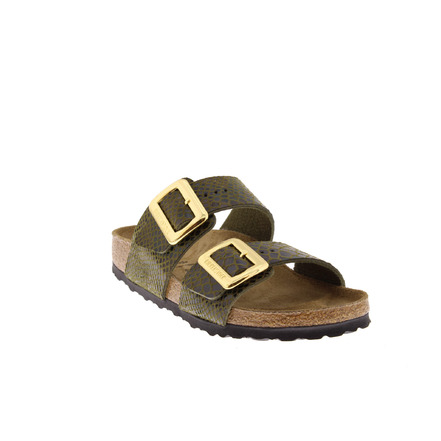 Birkenstock thong slippers brown