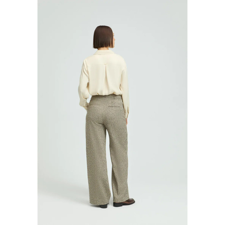 Xandres hose beige 3