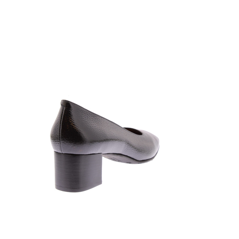 Voltan pumps black 4