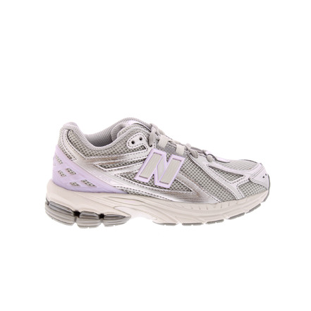 New Balance sneakers zilver