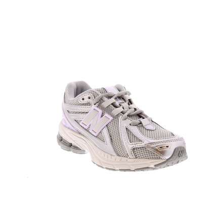 New Balance sneakers zilver