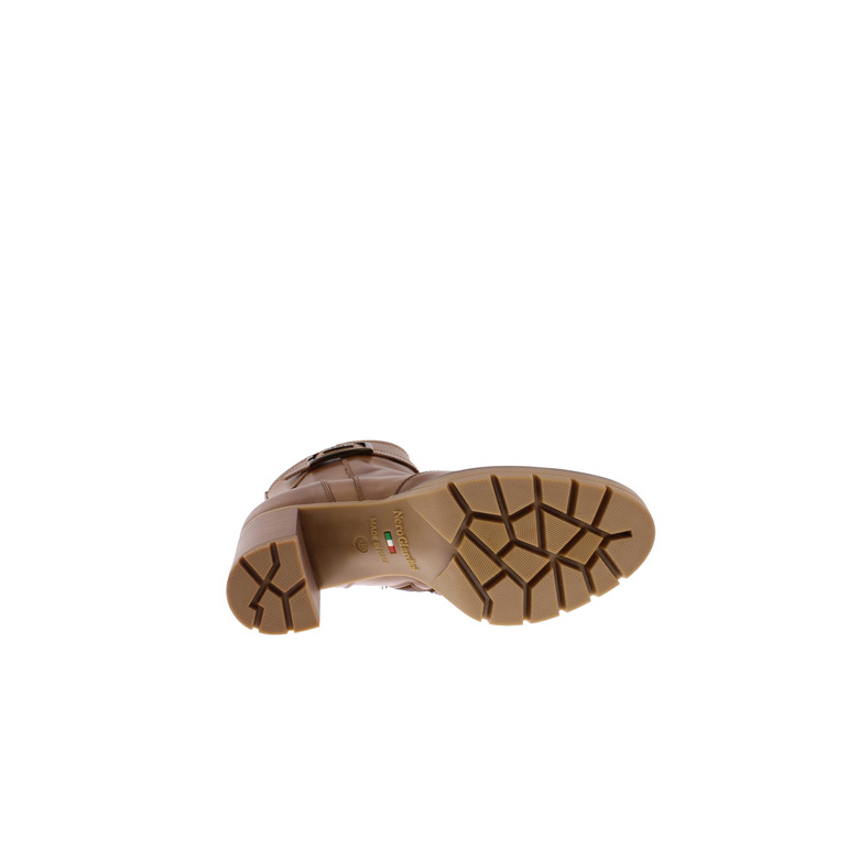 Nero Giardini bottillons cognac 5