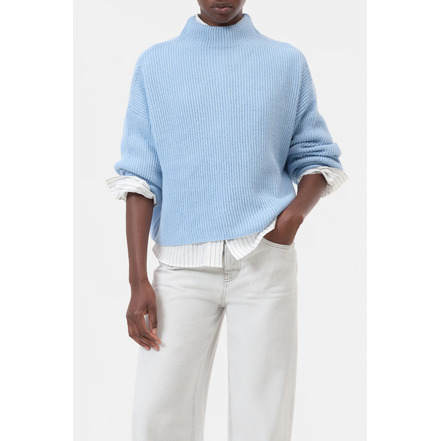 Closed pullover blau