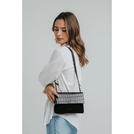 Ann Kurz crossbody bordeaux