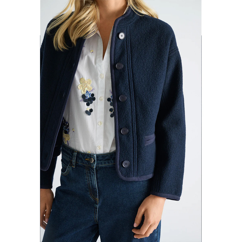 Marie Mero veste bleu 2