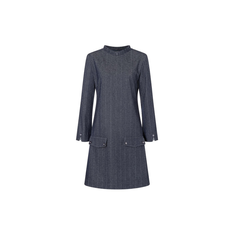 Ana Alcazar robe bleu 1