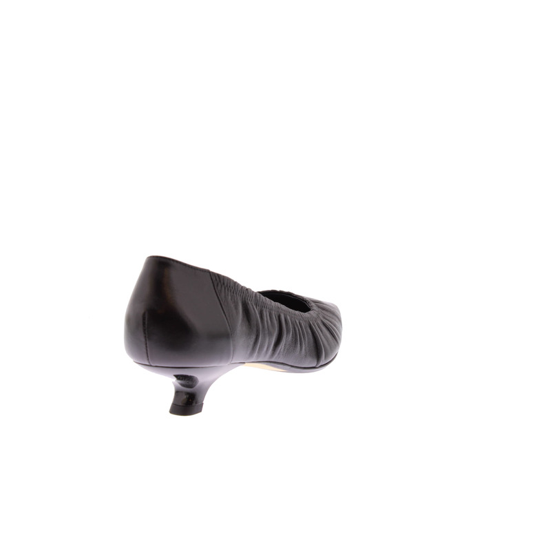 Rotue pumps schwarz 4
