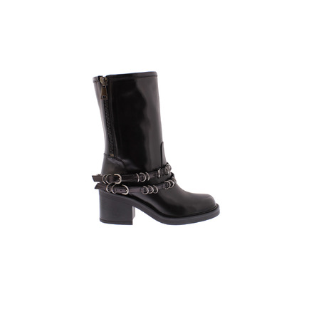 Rotue stiefel schwarz