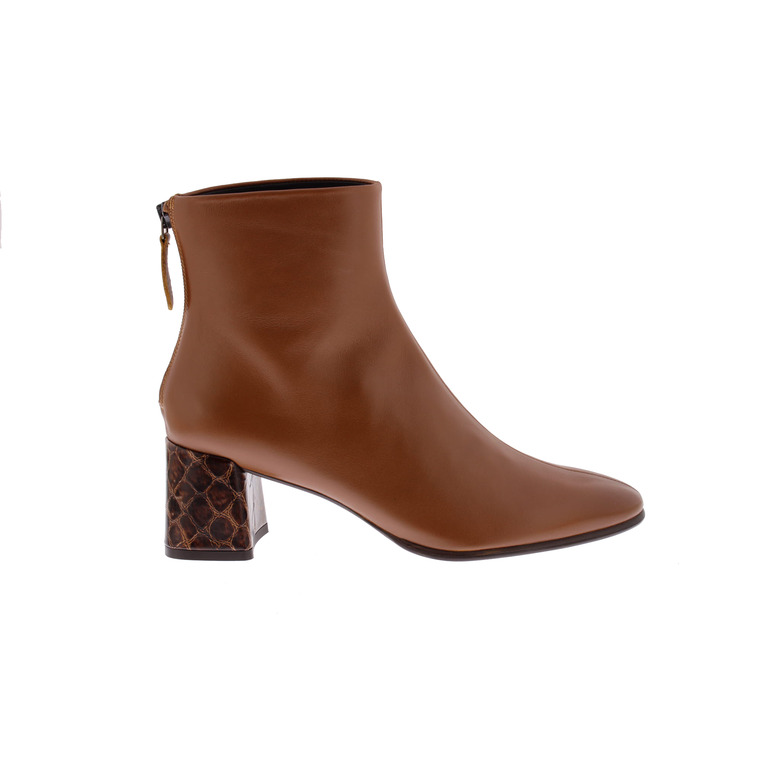 Mii enkellaarsjes cognac