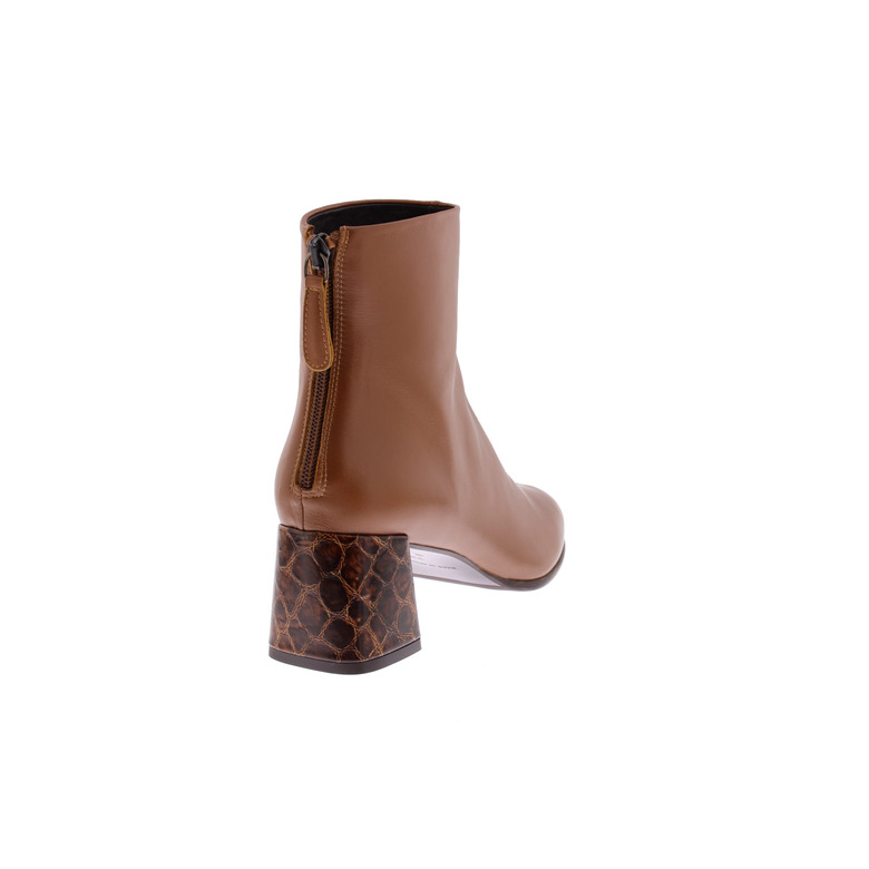 Mii enkellaarsjes cognac 4