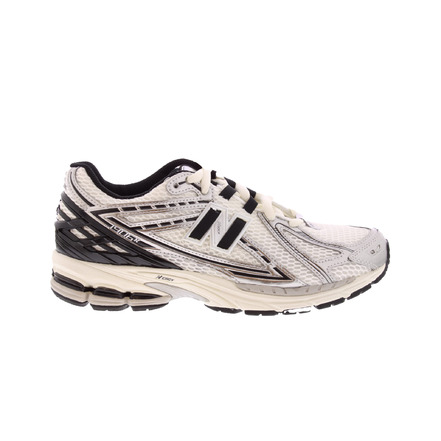 New Balance sneakers white