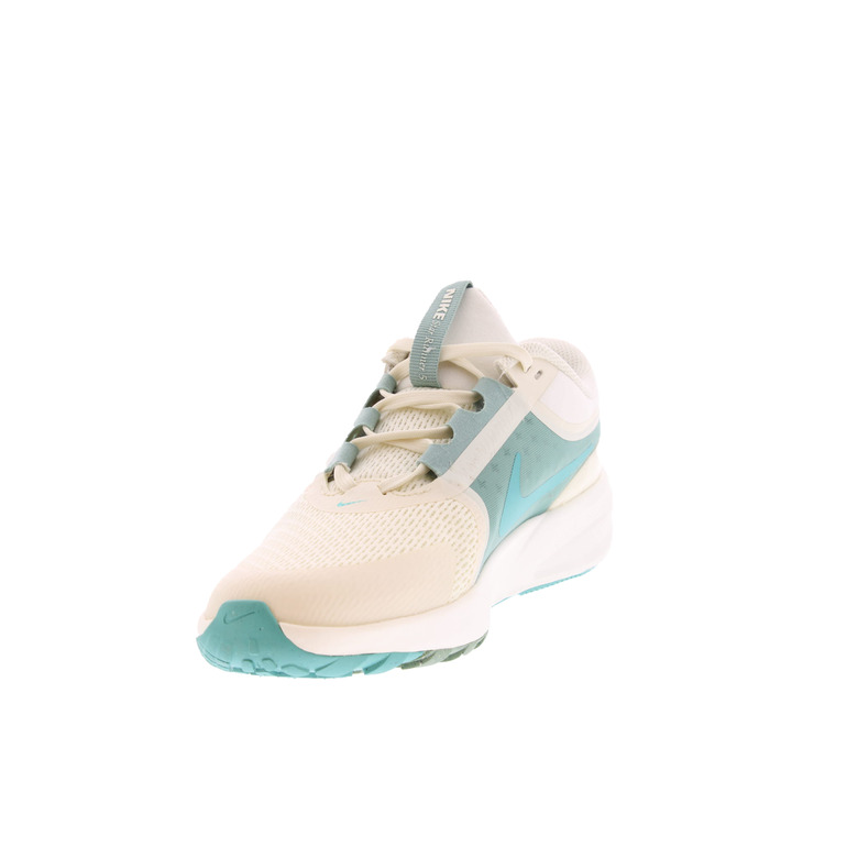 Nike sneakers white 3