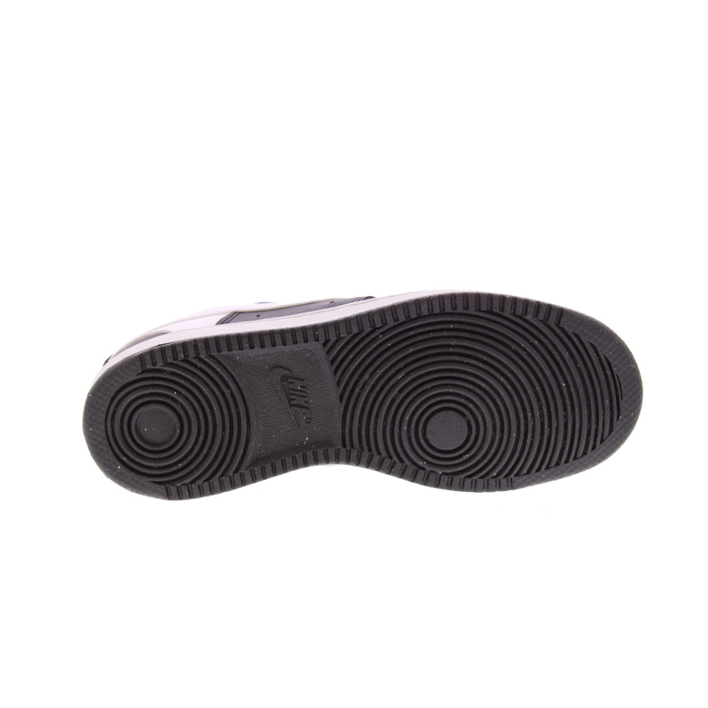 Nike sneakers black 5