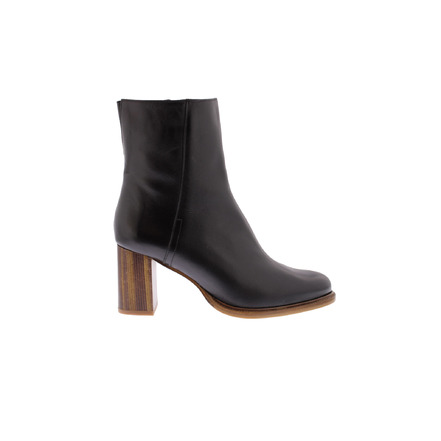 Zinda ankle boots black