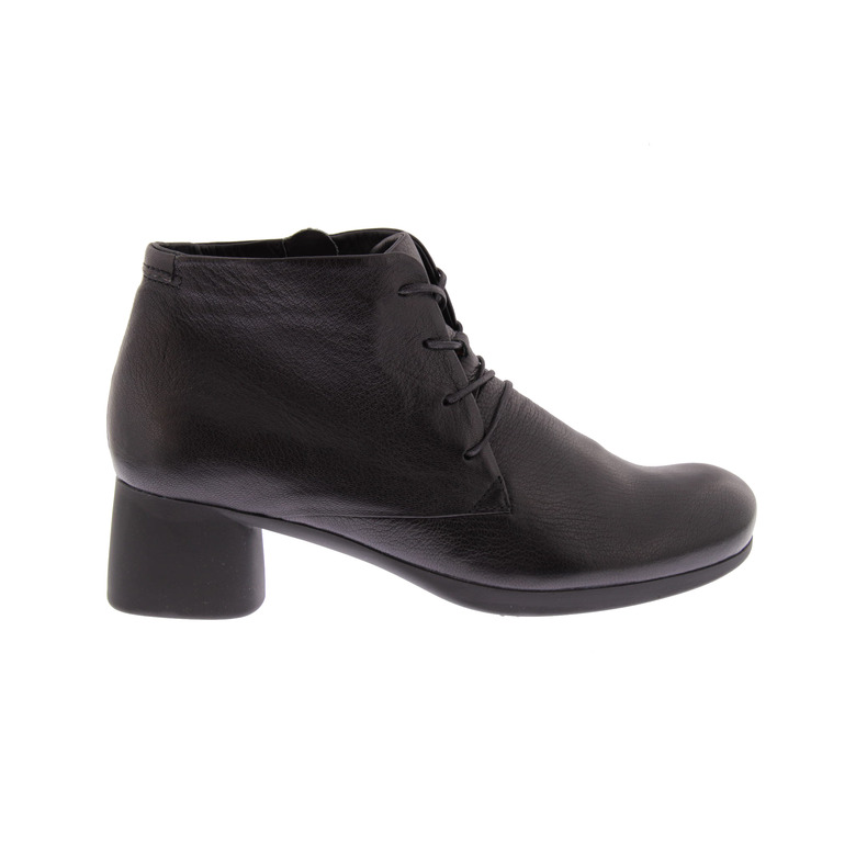 Think! ankle boots black