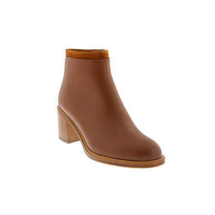 Atelier Content ankle boots cognac
