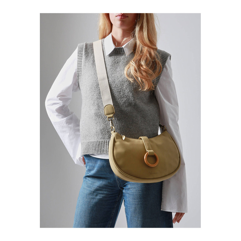Woomen Vegan crossbody green 4