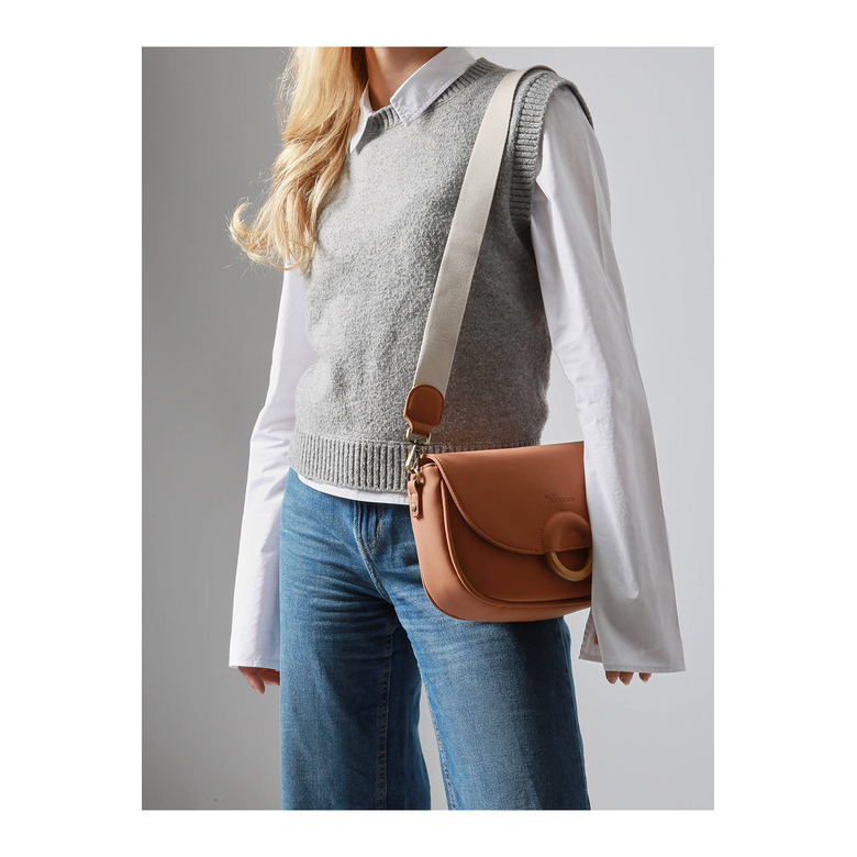 Woomen Vegan crossbody brown 4