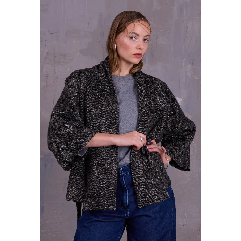 Nathalie Vleeschouwer vest zwart 2
