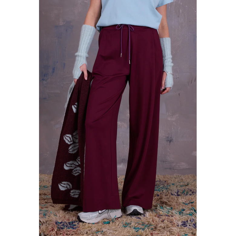 Nathalie Vleeschouwer broek bordeaux 2