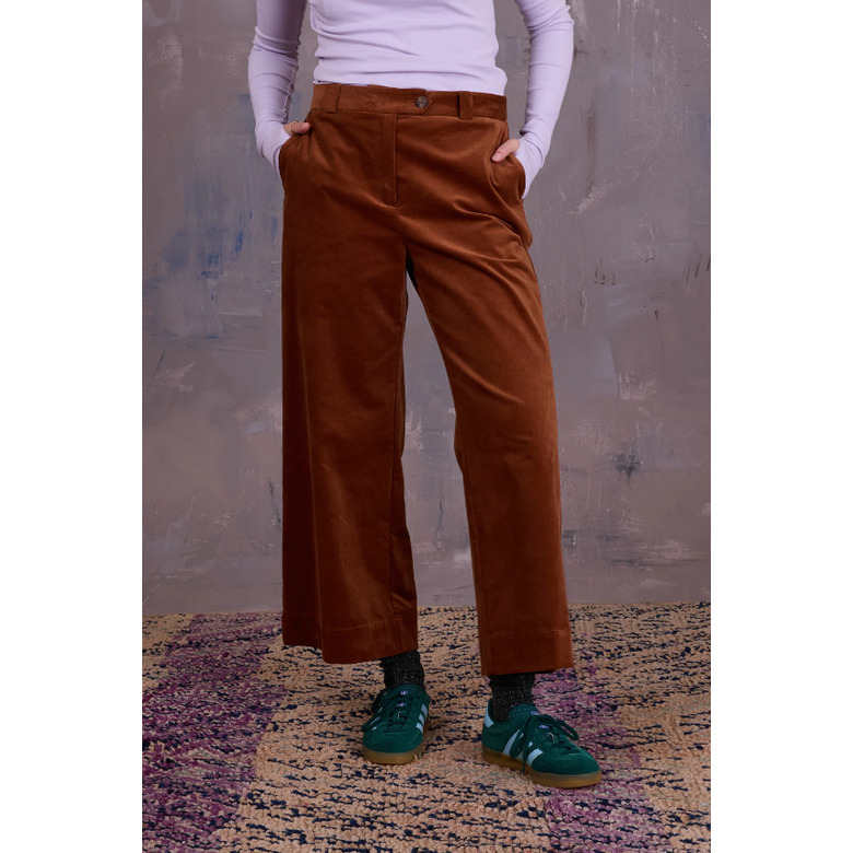 Nathalie Vleeschouwer broek cognac 2