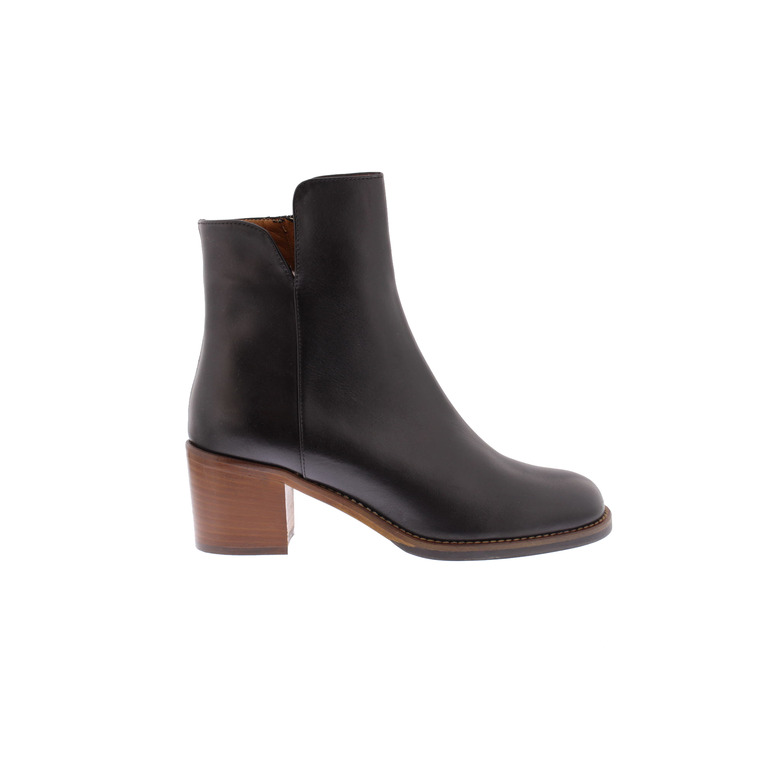 Les Venues ankle boots black 1