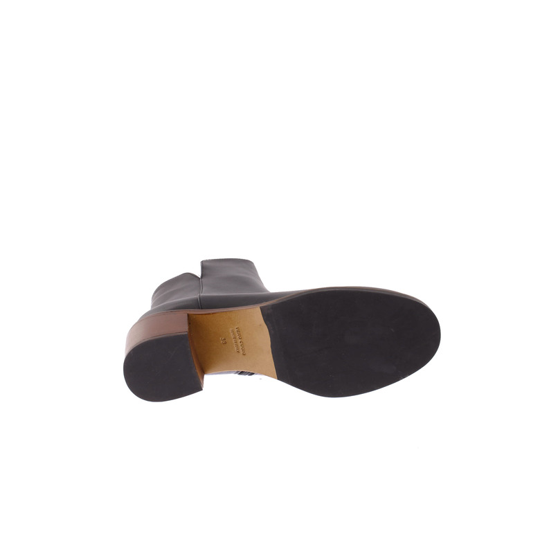 Les Venues ankle boots black 5