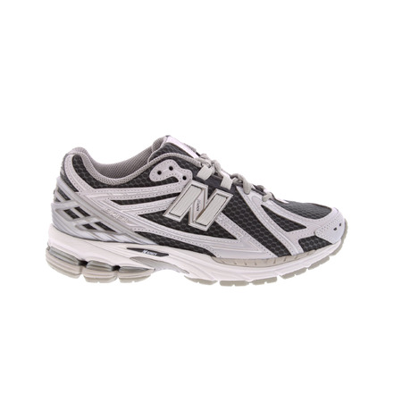 New Balance sneakers gris