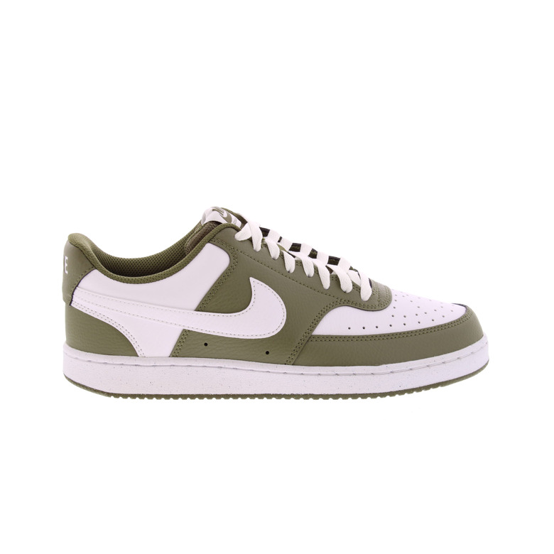Nike sneakers green
