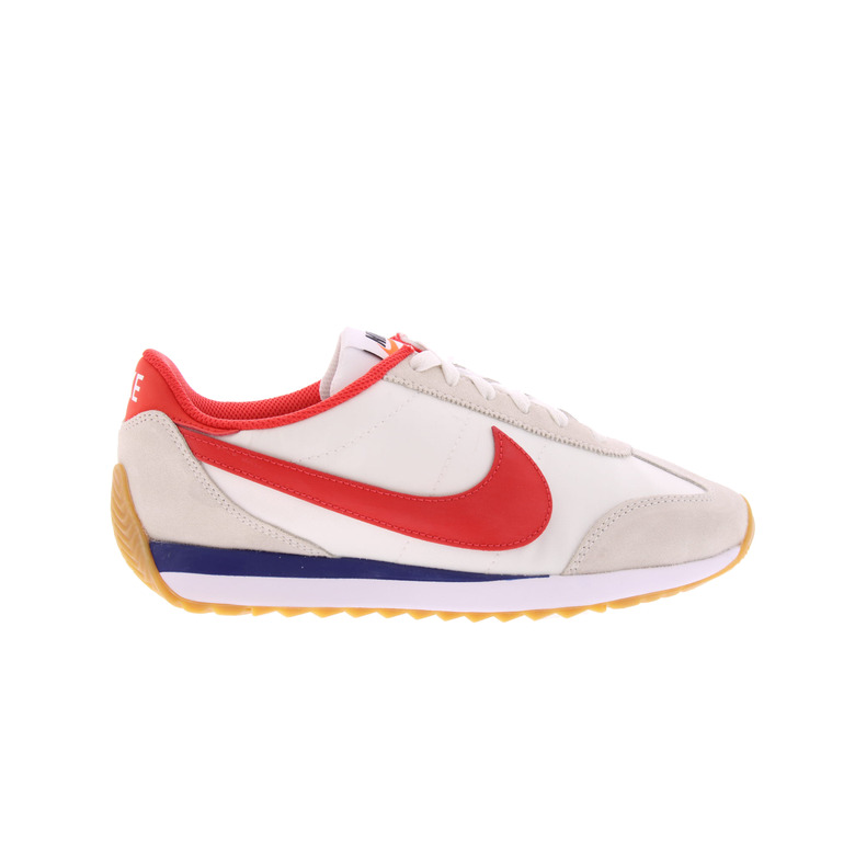 Nike sneakers ecru