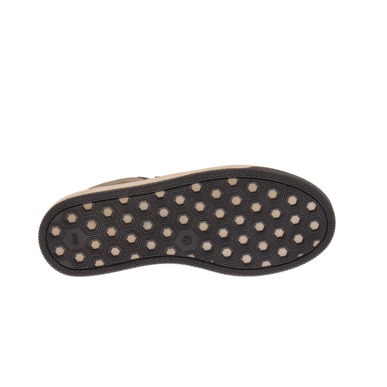 Hip high shoes brown 5