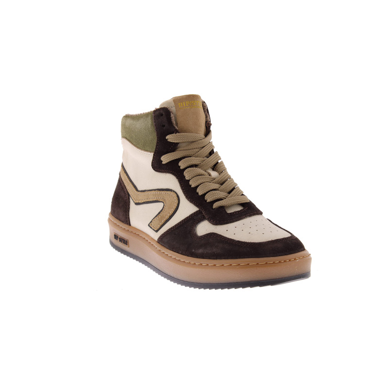 Hip high shoes brown 2