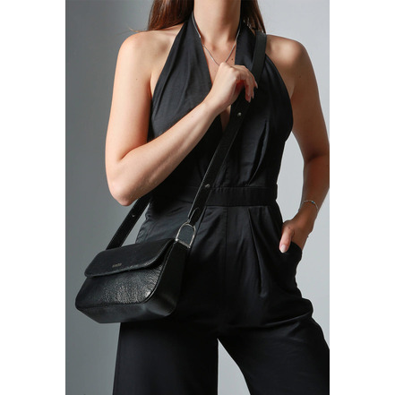 Etrier crossbody black