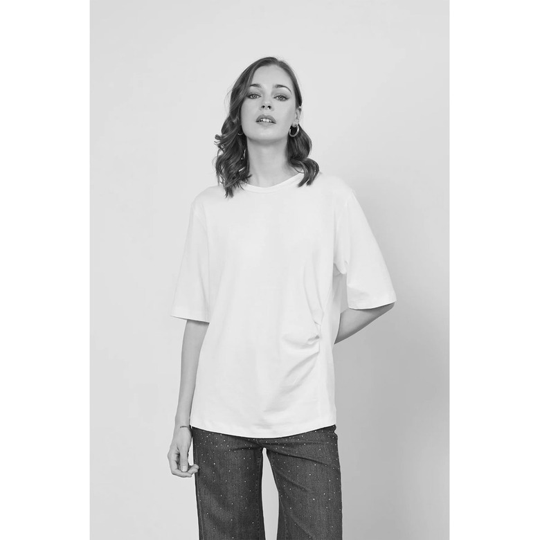 Love At Me t-shirts black 2