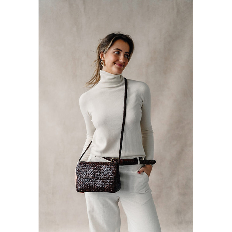Allan K crossbody brown 3