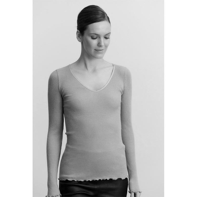 Rosemunde sweater black 2