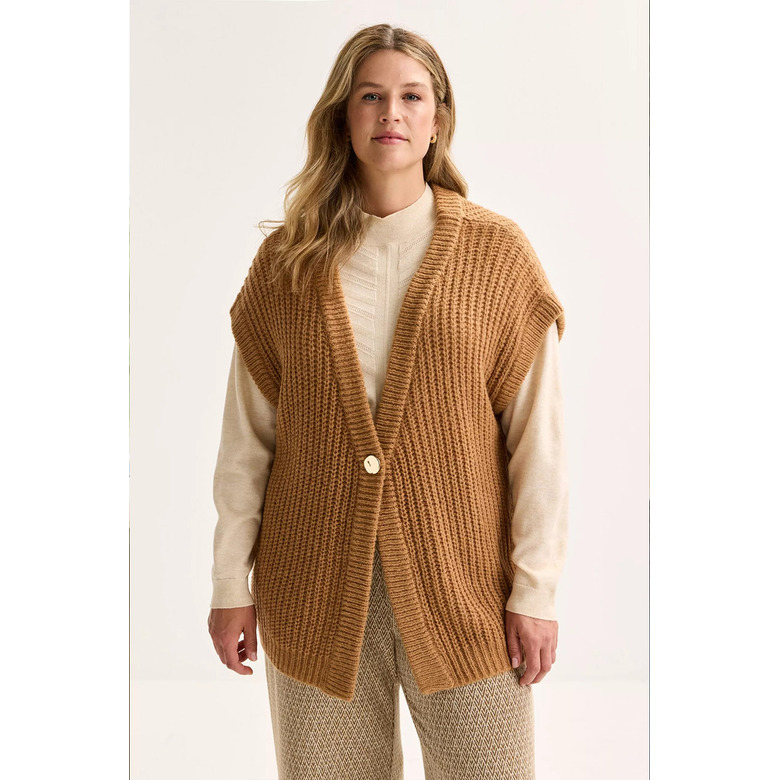 Mayerline cardigan camel 2