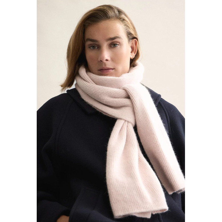 Le Bonnet scarf pink 2