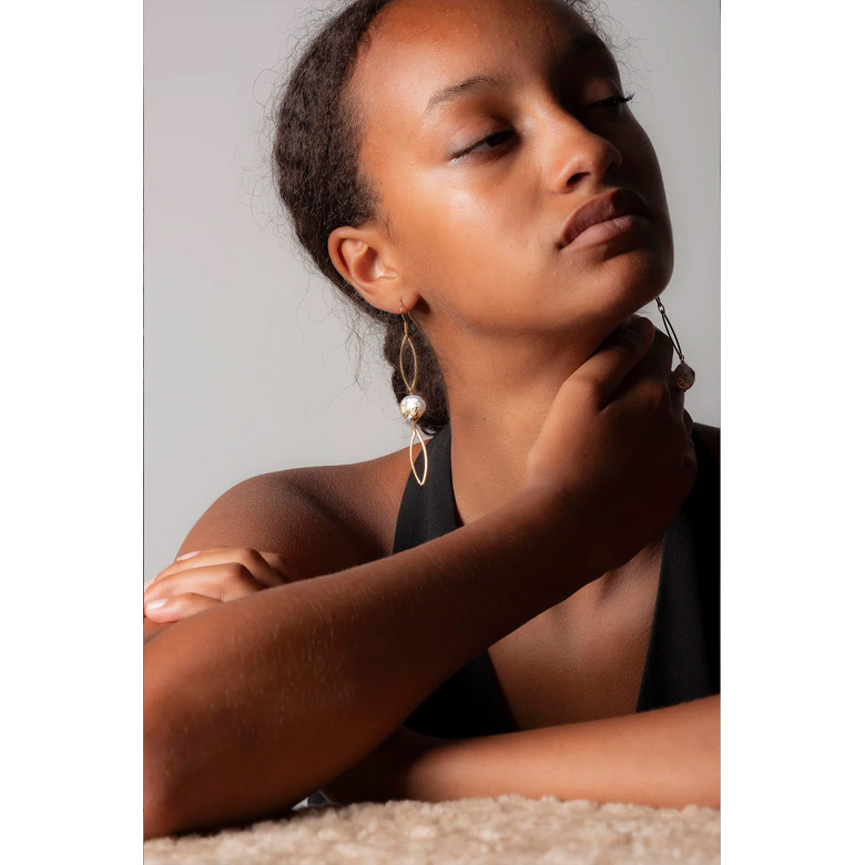 Murielle Perrotti earrings gold 2