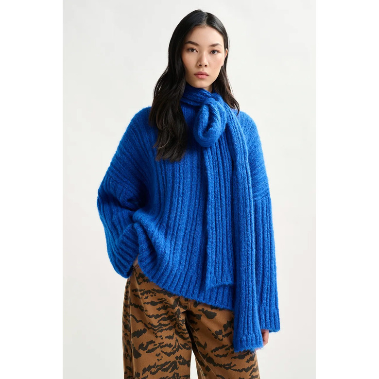 Essentiel sweater blue 3