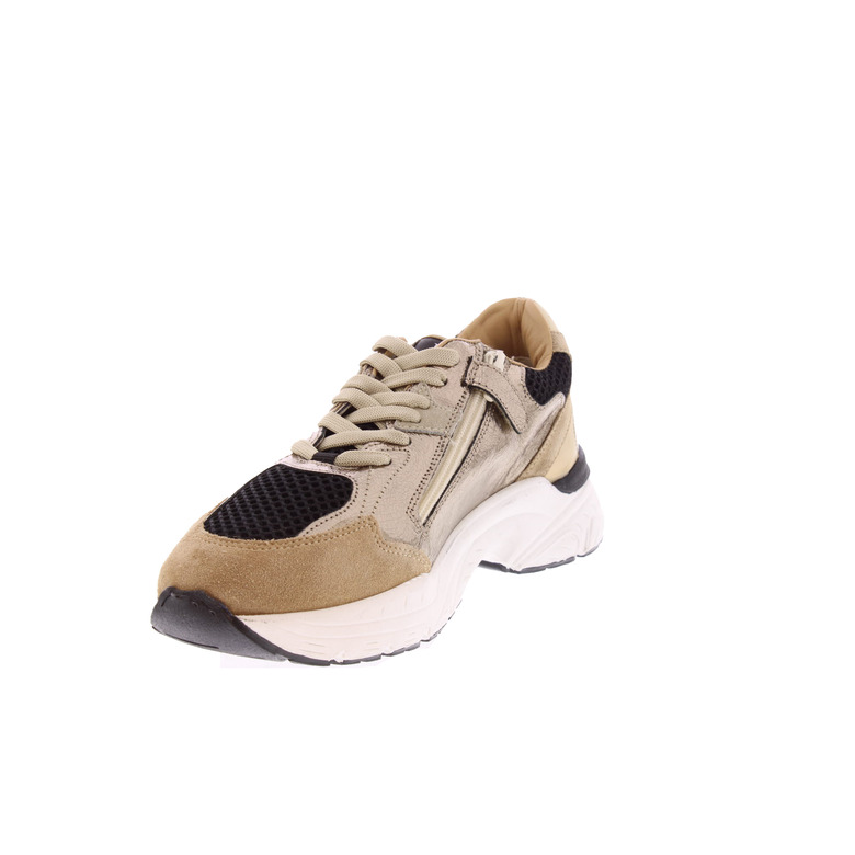 Hip sneakers gold 3