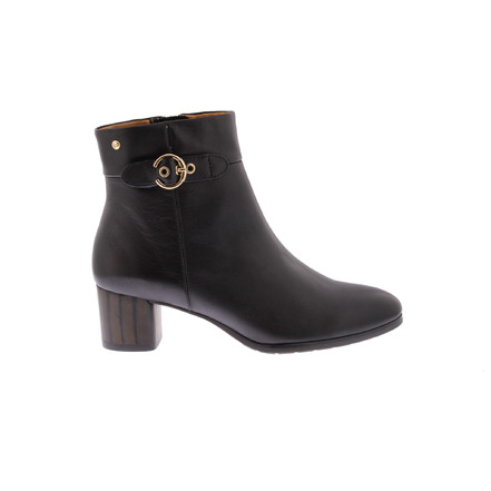 Pikolinos ankle boots black