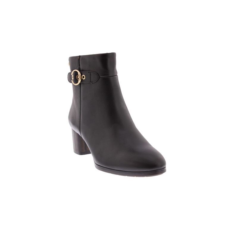 Pikolinos ankle boots black 2