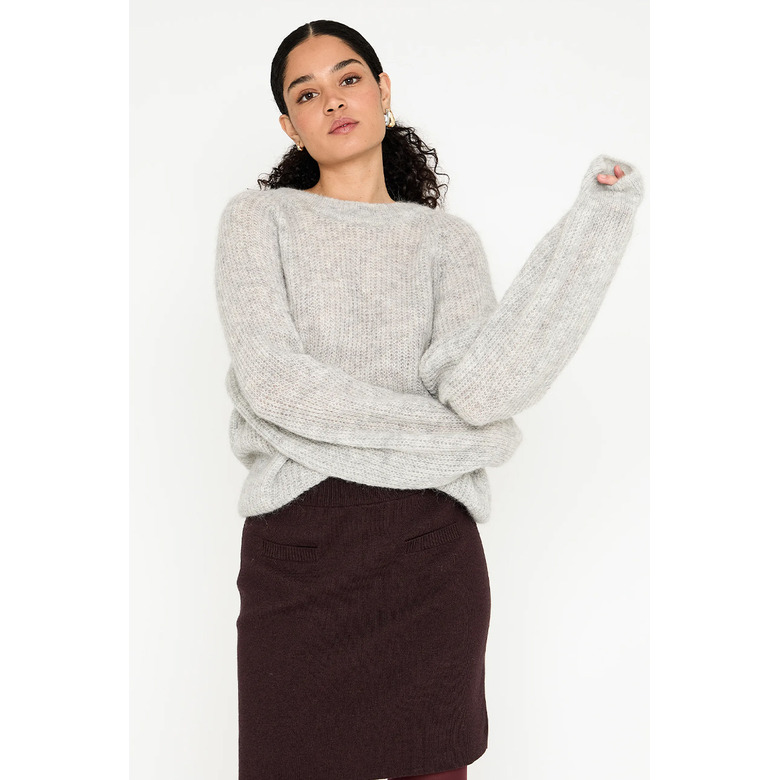 The Bellamy Gallery pull gris 2
