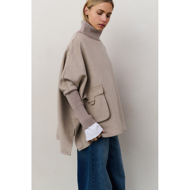 Yaya poncho lightbrown 2
