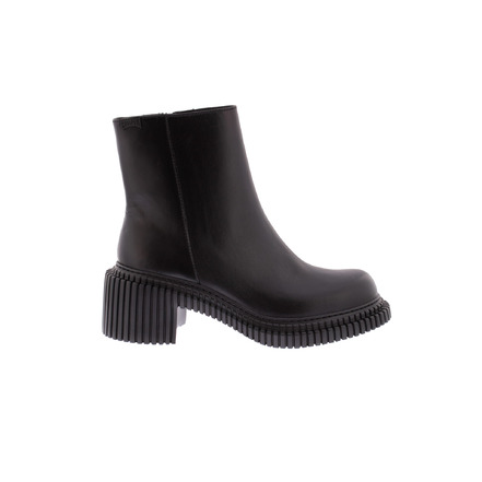 Camper ankle boots black