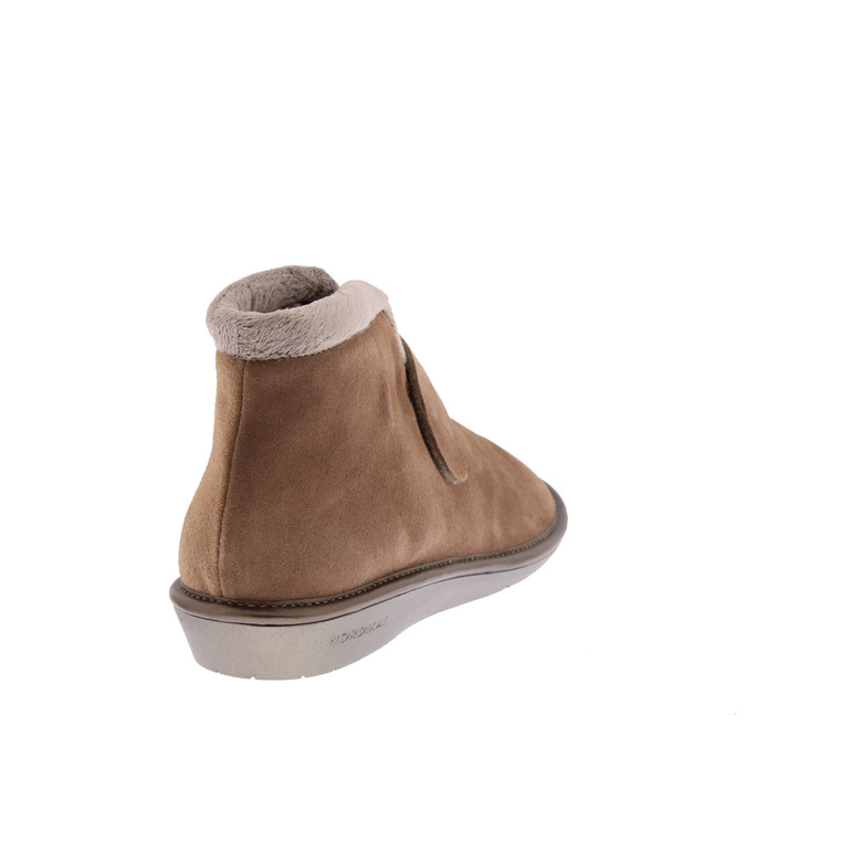 Nordika's slippers lightbrown 4