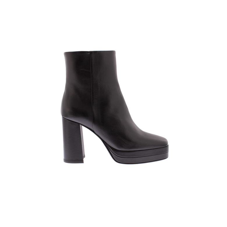 Bobbies ankle boots black 1