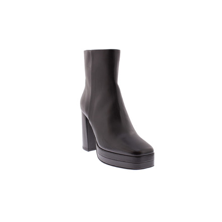 Bobbies ankle boots black
